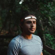 NEB-HLP-0021-G - NEBO NEB-HLP-0021-G CURVBEAM 600 FLEX fejlámpa, 600 lumen, 1100mAh, COB LED, IPX4, 180°-os világítás